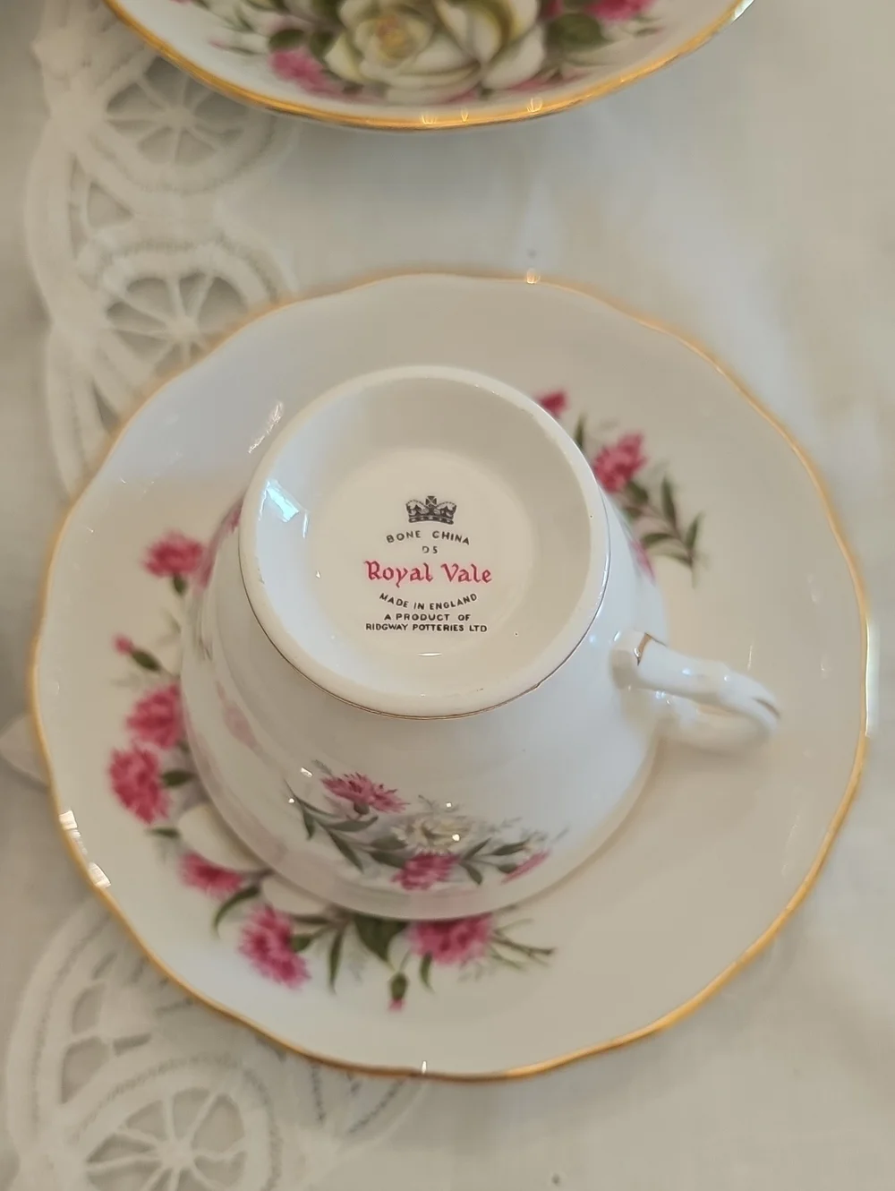 Royal Vale no white